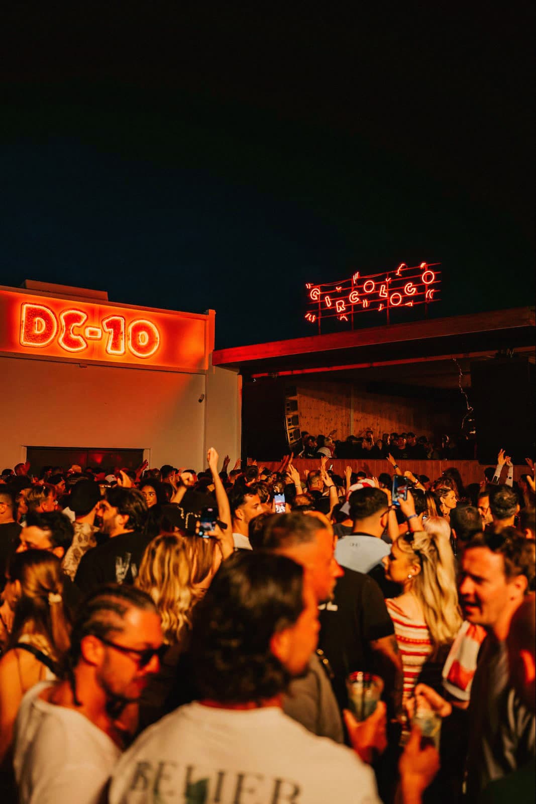 He Tried to Sell Fake DC-10 Wristbands for 350 Euros. A Suspicious Buyer Busted Him Instead.