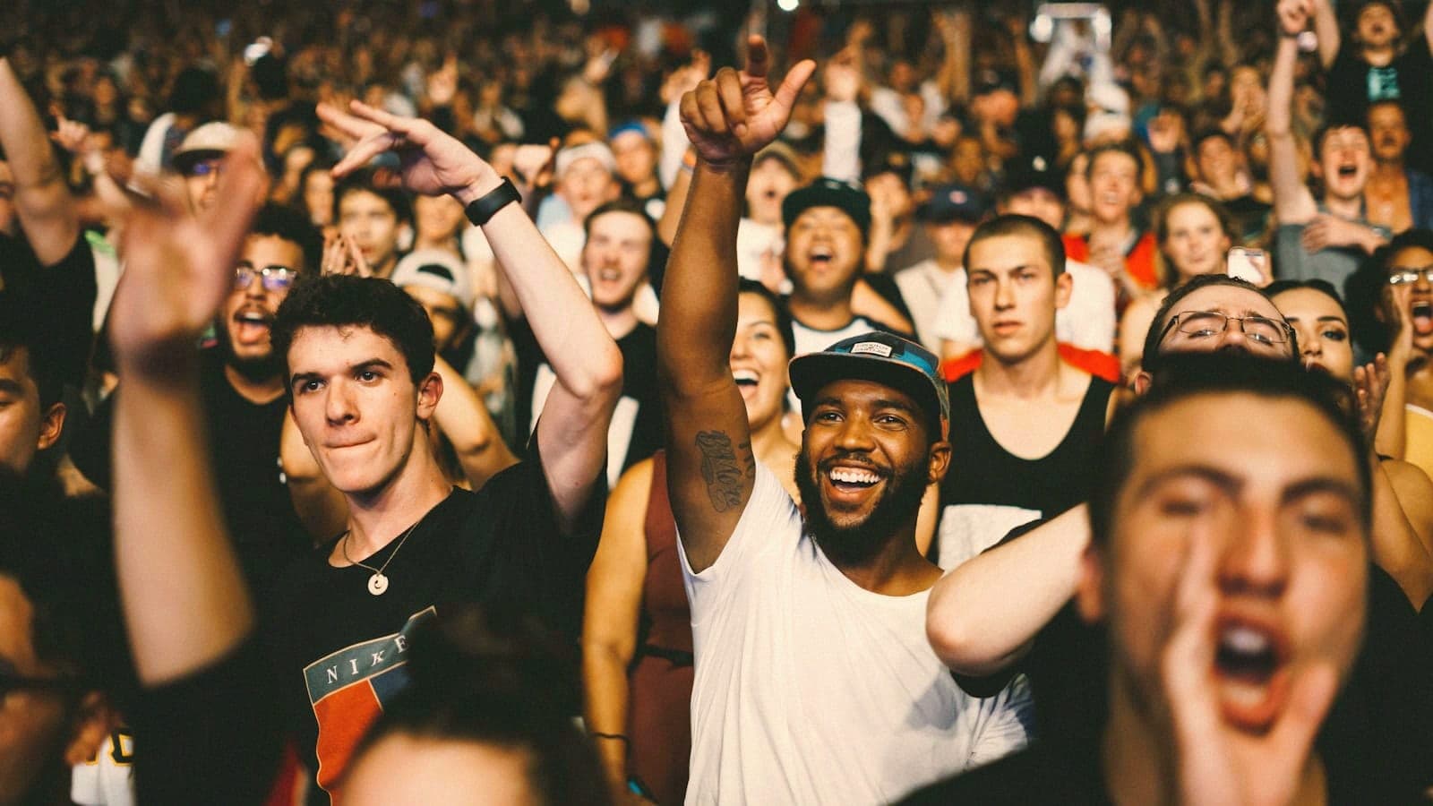 Britanniens kleine Venues setzen auf eine 1-Pfund-Abgabe, und die Branche hat bis zum 30. Juni Zeit, dass sie funktioniert