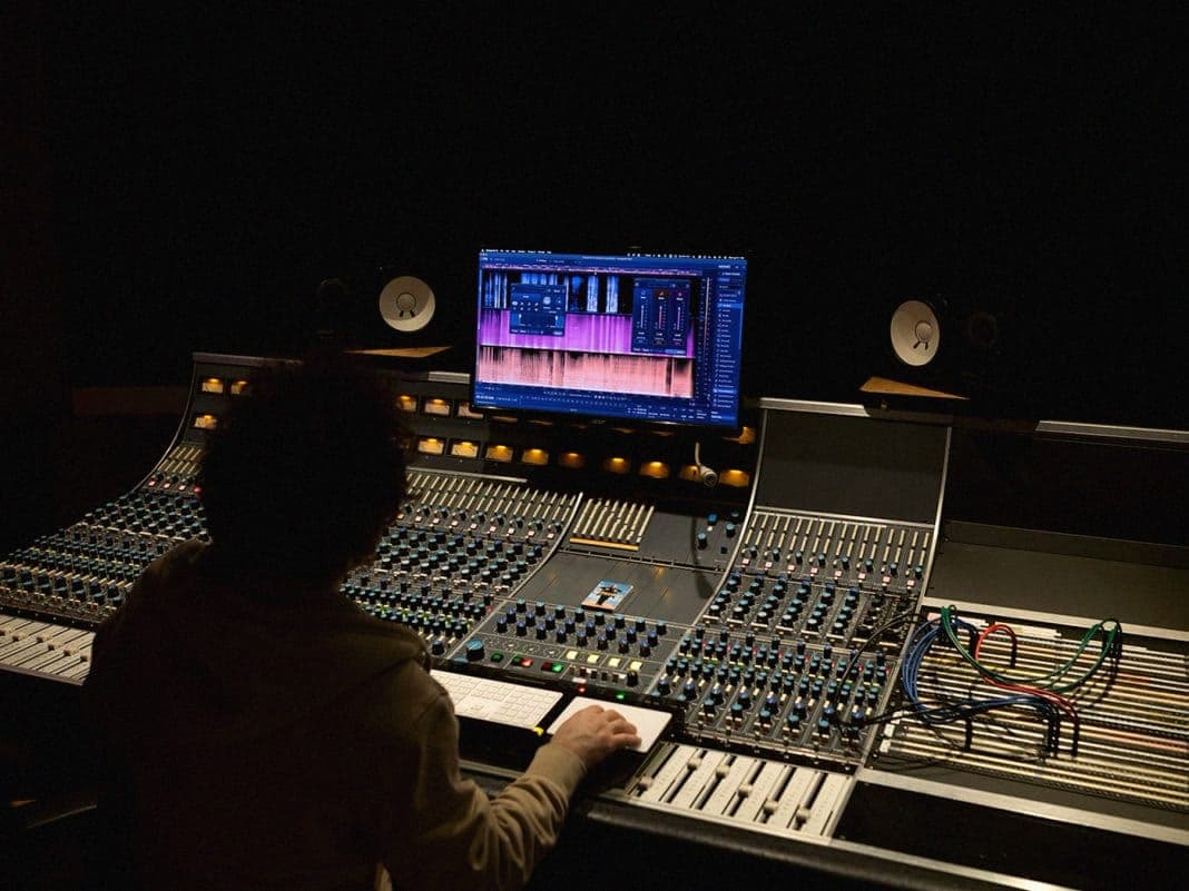Chi ha creato Kontakt e Traktor è stato smembrato. Ecco chi controlla ora i tuoi strumenti.