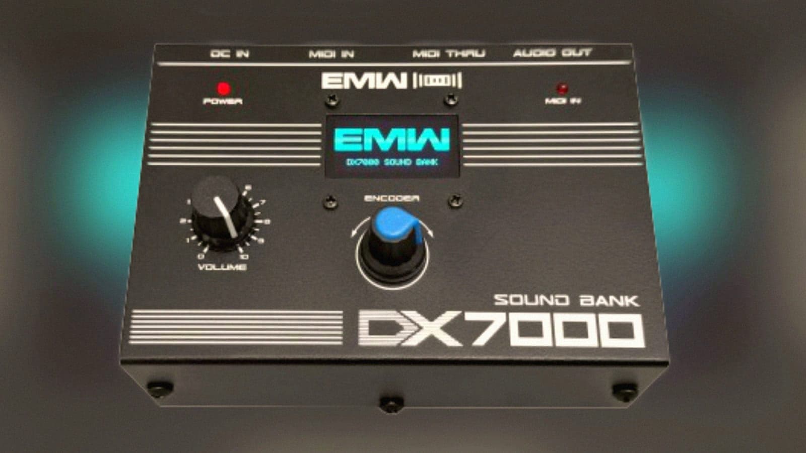 Il DX7 ha costruito il suono degli anni 80. Una scatola brasiliana da 365 dollari te lo ha appena rimesso sulla scrivania.