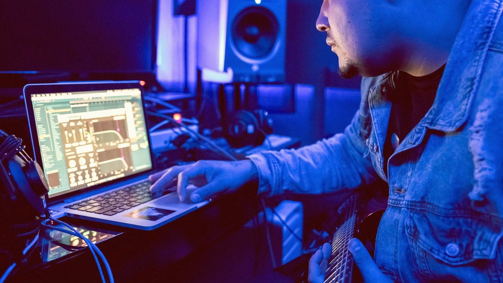 DistroKid sube un tercio de toda la música nueva. Acaba de entregar la mayoría a un fondo.