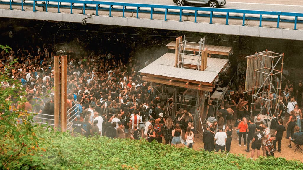 Ben Klock, SHERELLE et Goldie Jouent Sous un Viaduc Bruxellois Cette Semaine. C'est Tout l'Intérêt.