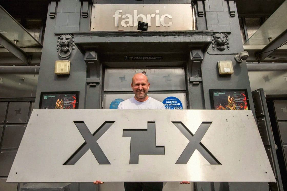 El ayuntamiento le quitó la licencia al fabric en 2016. Su letrero acaba de entrar en un museo nacional.