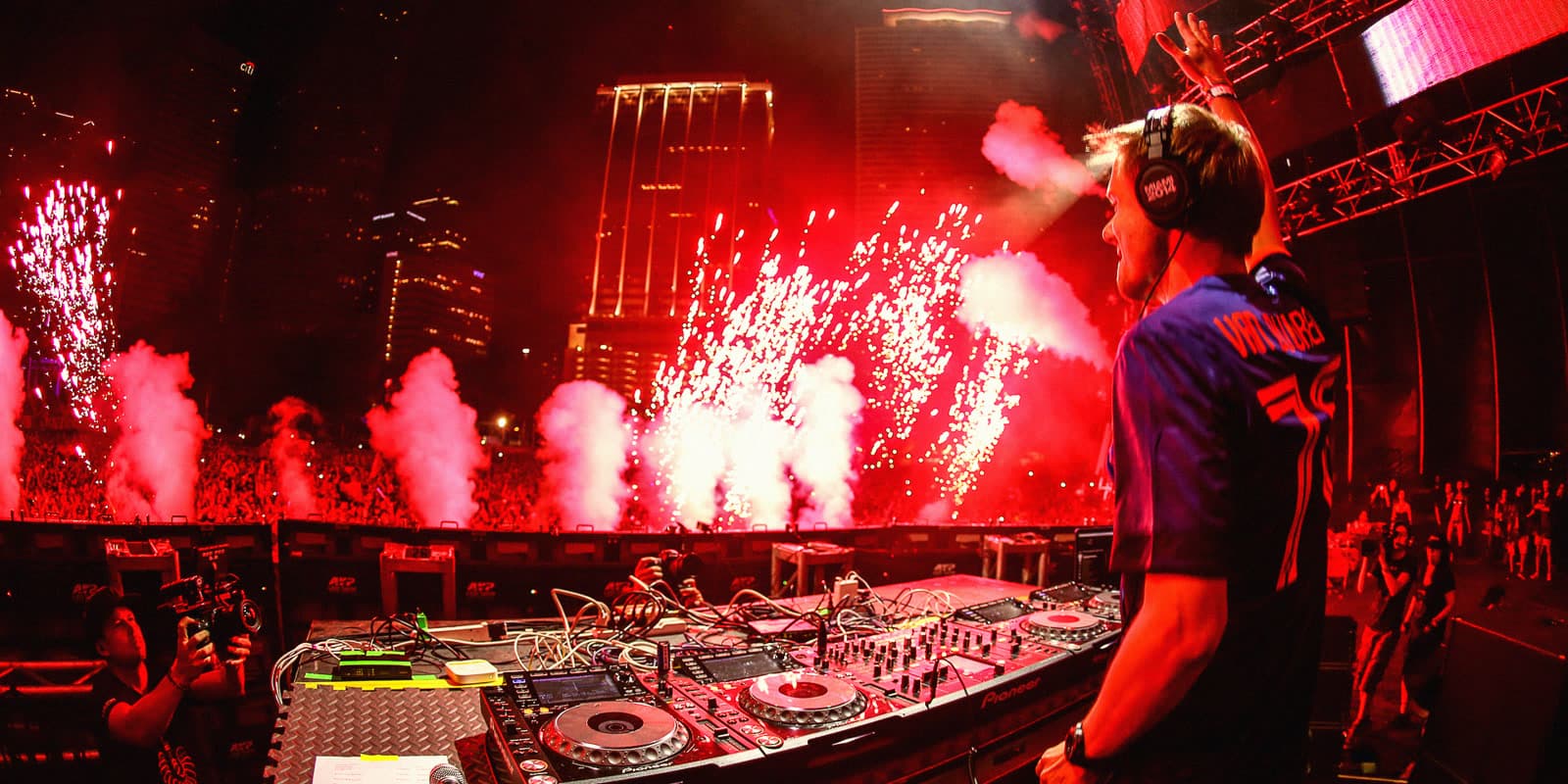 Armin van Buuren spricht offen über Depression, Sucht und die dunkle Seite, der Nummer-eins-DJ der Welt zu sein