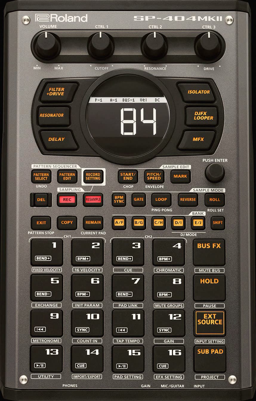 Un seul développeur vient d'apprendre à la SP-404mk2 à parler avec un E-mu vieux de 30 ans