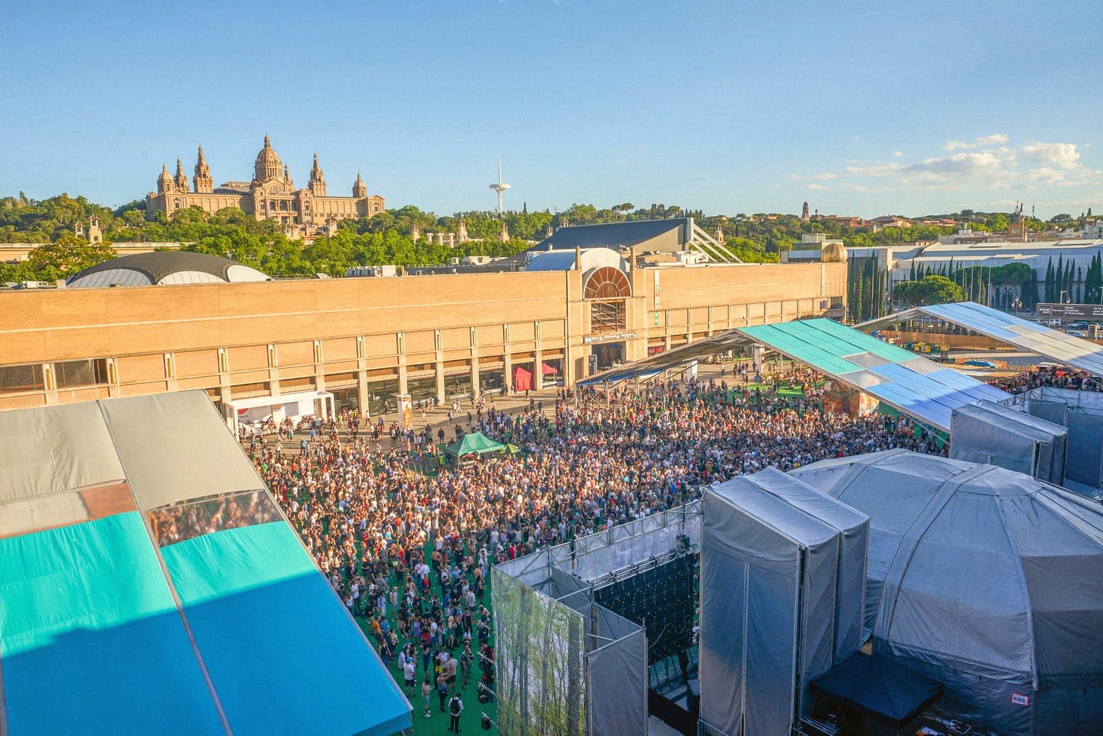 “Wall Street” Comprou o Underground, e a Maioria dos Ravers Não Percebeu.
