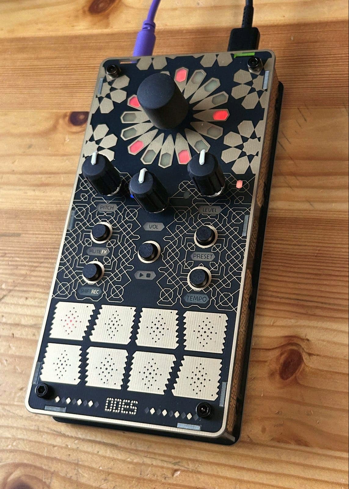 Euklidische Rhythmen gab es bisher nur im Modularsystem. Diese 260-Dollar-Box war ihr Early-Bird-Kontingent an einem Tag los.