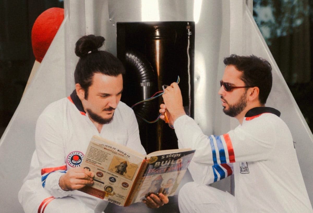 A Parisian Duo Just Got Defected's Biggest Vote of Confidence: a Full Album