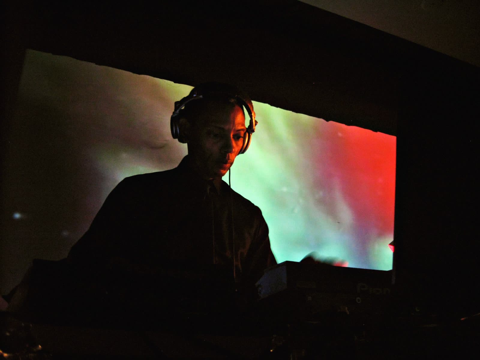 Jeff Mills Isn't Afraid of AI. He Sees a New Era of Creativity.